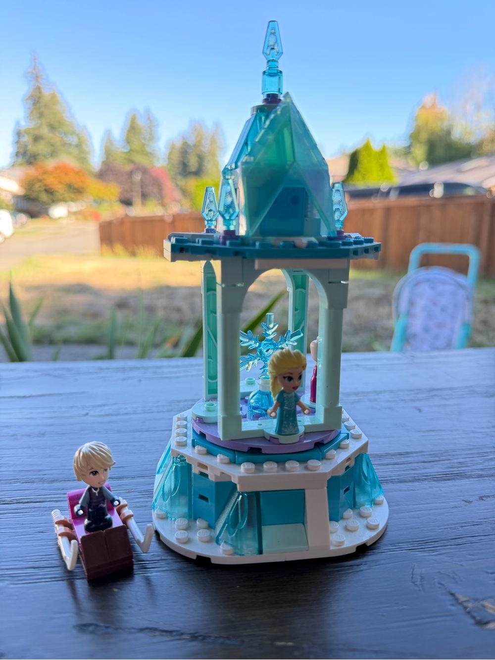 LEGO Disney Frozen Anna and Elsa’s Magical Carousel 43218 few items missed